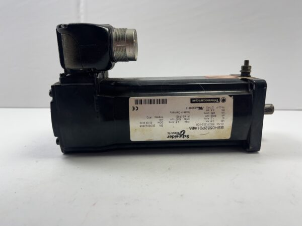 Schneider BSH0552P01A2A Lexium Servo Motor | 0.9Nm 4000RPM IP50 - Used - Image 2