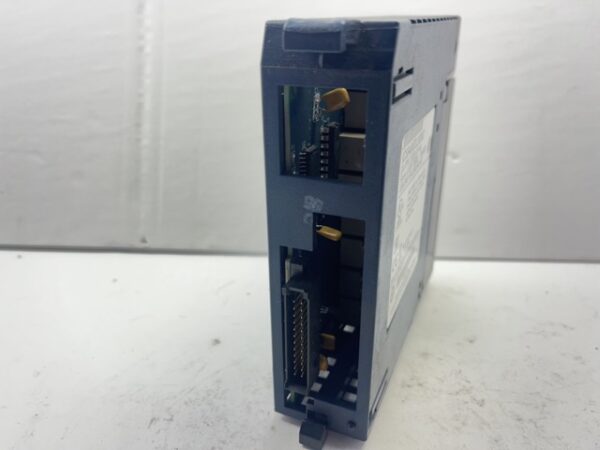 GE Fanuc® IC694MDL930 Relay Output Module | 8-Ch, 5–250VAC/5–30VDC - Image 2