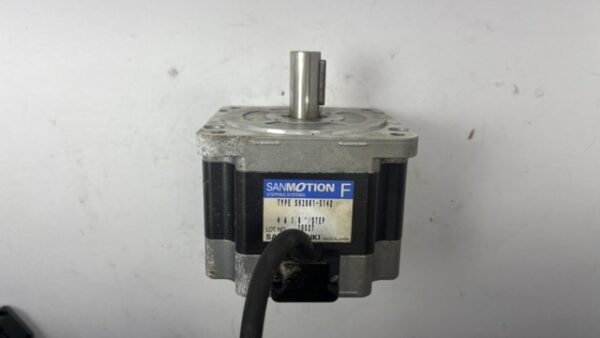 SANMOTION Stepping Motor SH2861-5142 | 1.8°/Step, 4A - Image 2